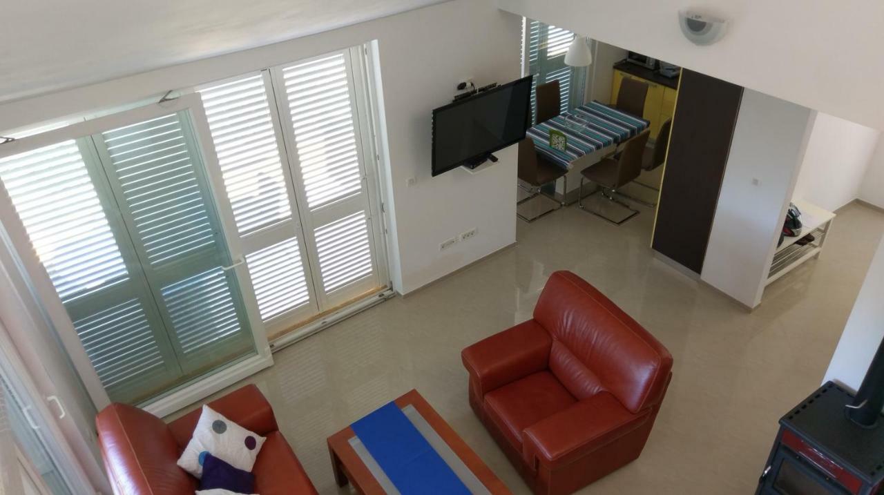 Tramuntana Holiday Home Porozina Exterior foto